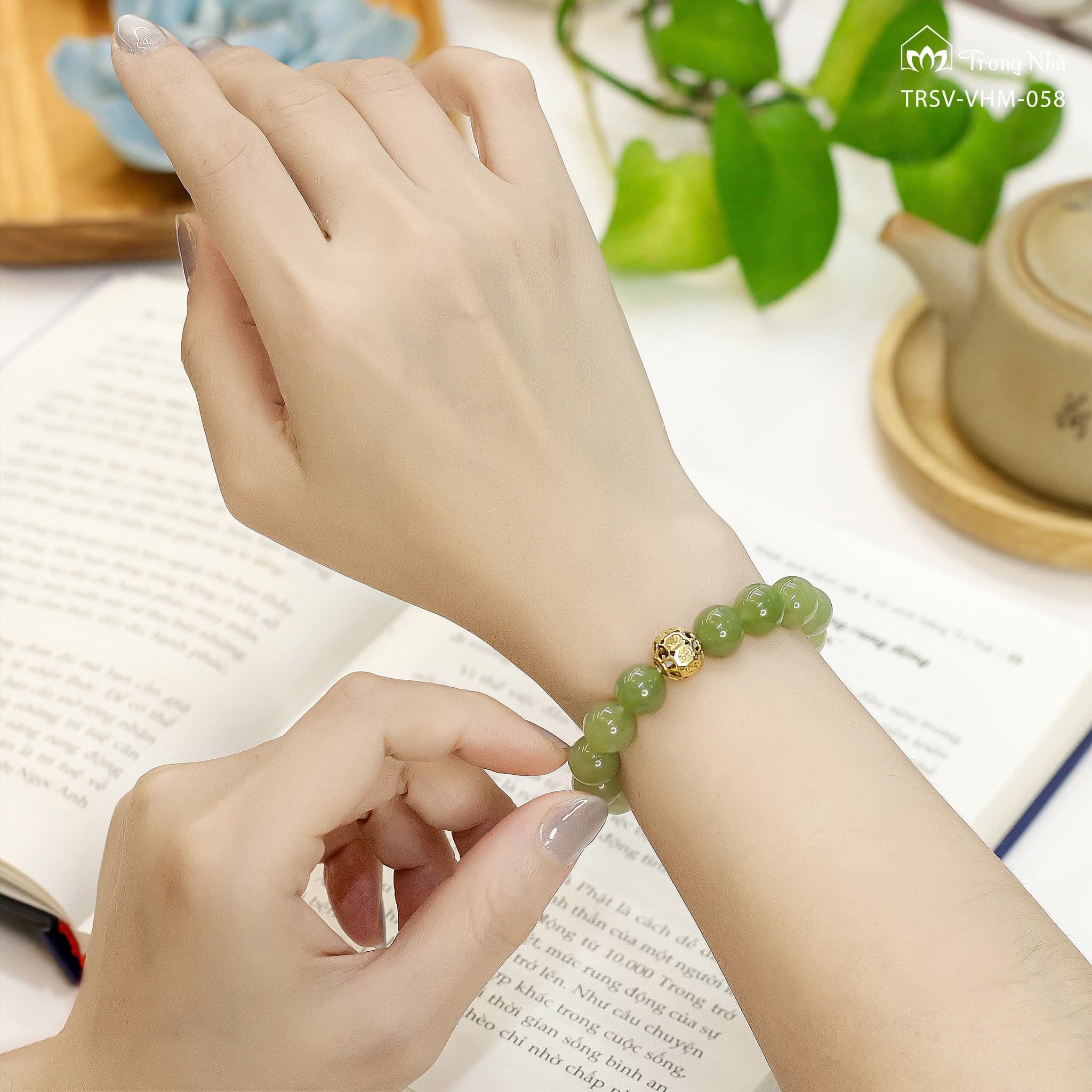 Vòng Ngọc hoà điền mix charm zambala vàng ( TRSV VHM 058 ) 1 db4c095d b8c2 4eab ba20 5dde6b7bf08d 4bc7d1d478794e018e090c4d31b3e4b1