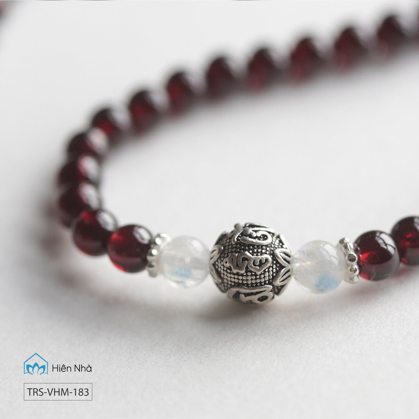 Classic Shop 76 garnet chu i 9c864a28c71846ac99a5a5759b614be1