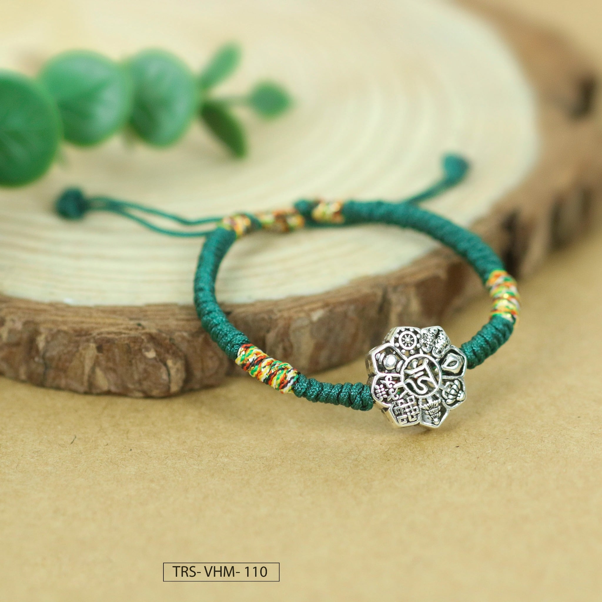 Vòng tết dây charm Bát Bảo Cát Tường dây xanh lục (TRS VHM 110) 1 img 1140 copy 58d3869ba79a486291e087e82dc8ef1a