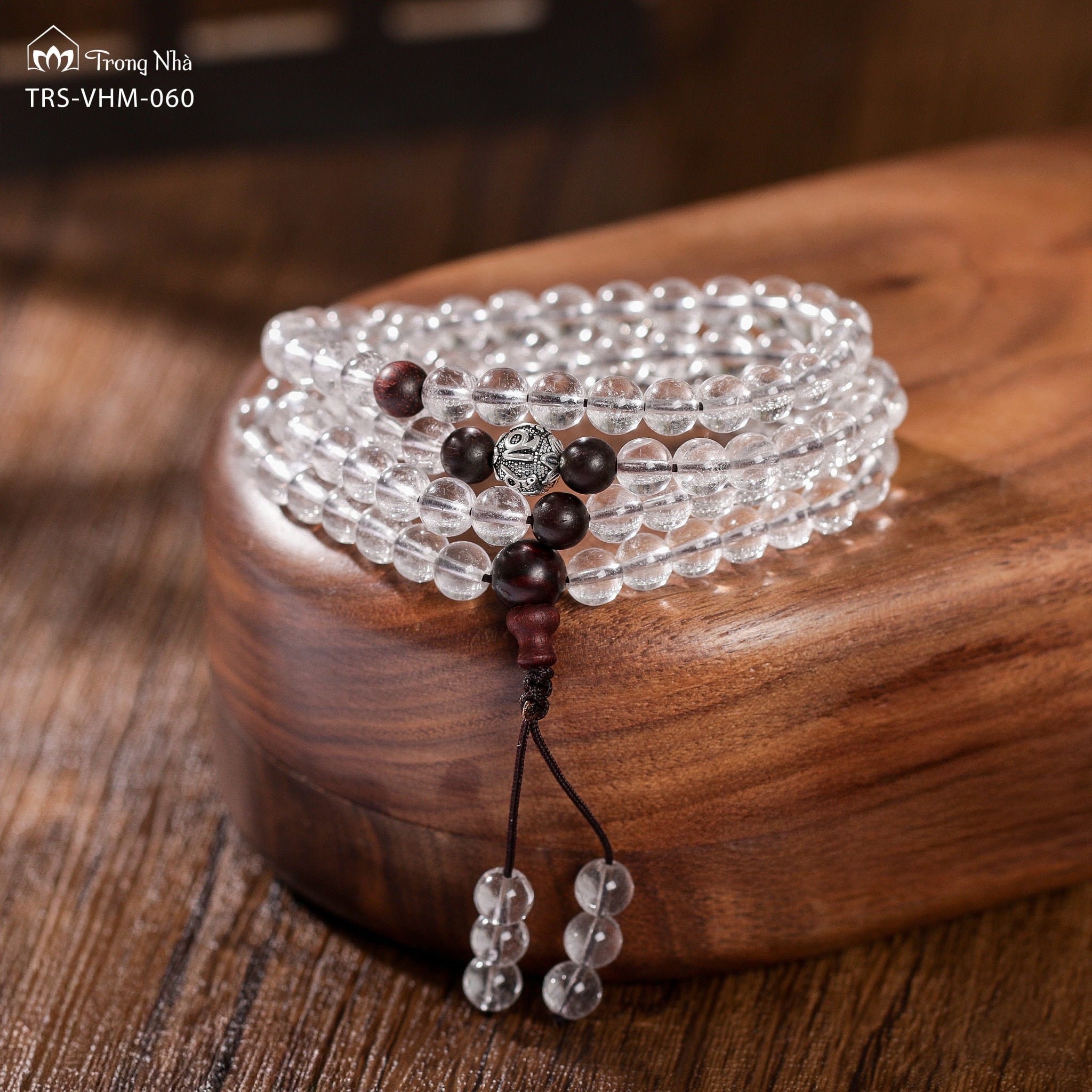 Tràng hạt Thạch anh trắng mix Tử đàn và charm Om Mani Padme Hum (TRS VHM 060 ) 2 trs vhm 060 4 e9966bf1b271479598cc4dc3b813e402
